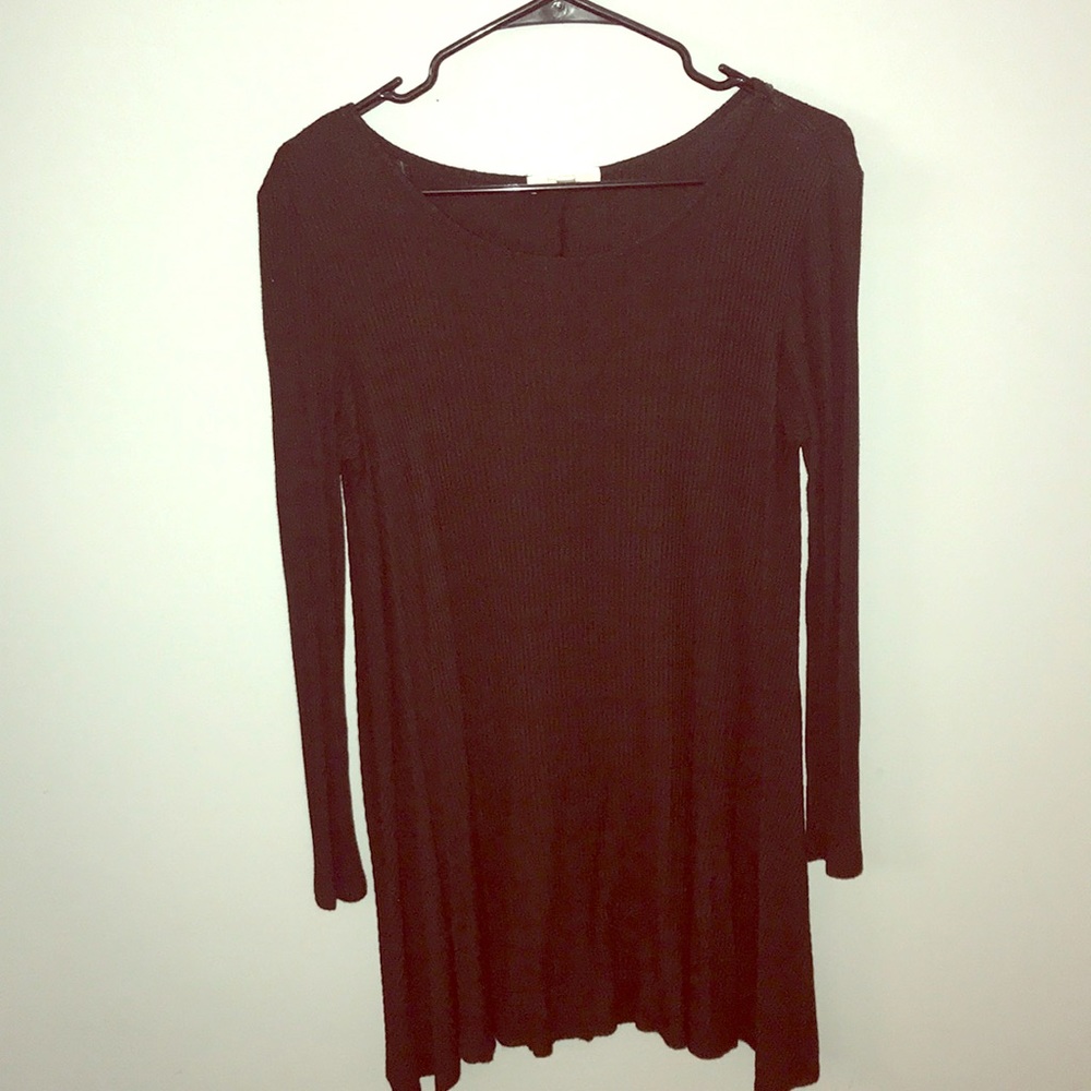 Long sleeve, black dress